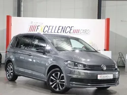 Grau Gebraucht 2020 VW Touran IQ Drive Van / Kleinbus | 23.444 € (Fairer Preis)