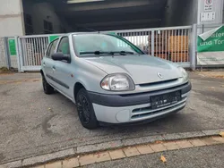 Renault Clio II