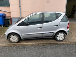 Silber Gebraucht 2001 Mercedes A140 Kleinwagen | 300 €