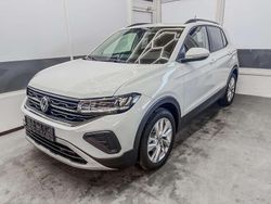 Weiss 0q0q Gebraucht 2024 VW T-Cross Edition SUV | 24.790 € (Etwas zu teuer)