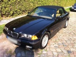Schwarz Gebraucht 1997 BMW 320 Cabriolet Cabrio | 19.500 €