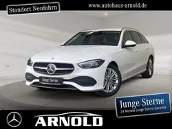 Weiß (polarweiß) Gebraucht 2024 Mercedes C200 Avantgarde Kombi | 36.300 € (Guter Preis)