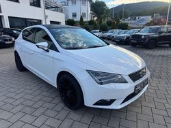 Weiß Gebraucht 2015 Seat Leon Sport Limousine | 6.990 € (Guter Preis)