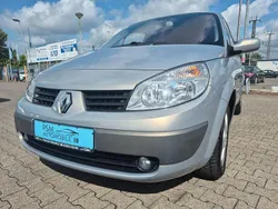 Beige Gebraucht 2004 Renault Scénic II Van / Kleinbus | 5.490 €