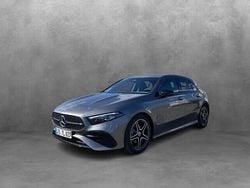 Grau Gebraucht 2025 Mercedes A200 AMG line Limousine | 33.990 € (Fairer Preis)
