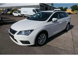 Weiss Gebraucht 2019 Seat Leon ST Kombi | 10.899 € (Guter Preis)