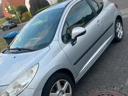 Silber Gebraucht 2009 Peugeot 207 Kleinwagen | 850 € (Superpreis)