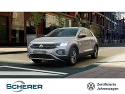 Pyritsilber metallic (metallic) Gebraucht 2024 VW T-Roc Life SUV | 22.890 € (Guter Preis)