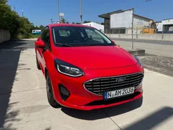 Rot Gebraucht 2022 Ford Fiesta Kleinwagen | 13.600 € (Guter Preis)