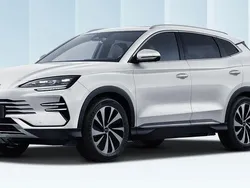 Snow white Neu 2025 BYD Seal U Boost SUV | 34.880 € (Fairer Preis)