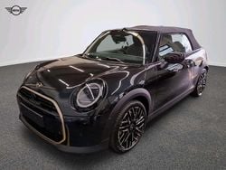 Schwarz Gebraucht 2024 Mini Cooper Cabriolet Favoured Cabrio | 34.228 € (Superpreis)