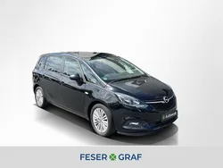 Onyx schwarz Gebraucht 2018 Opel Zafira Van / Kleinbus | 16.890 € (Etwas zu teuer)