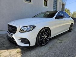 Weiß Gebraucht 2016 Mercedes E220 AMG line Limousine | 24.190 €