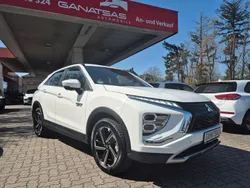 Weiß Gebraucht 2022 Mitsubishi Eclipse Cross Edition SUV | 24.800 € (Fairer Preis)