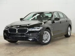 Sophistograu brillanteffekt (metallic) Gebraucht 2022 BMW 530e Sport Line Limousine | 35.890 € (Guter Preis)