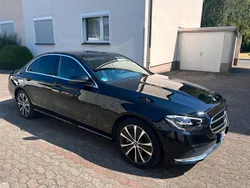 Schwarz Gebraucht 2021 Mercedes E300 Limousine | 30.500 € (Guter Preis)