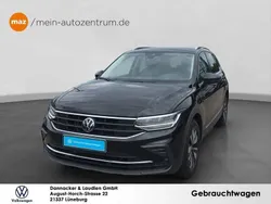 Deep black perleffekt Gebraucht 2023 VW Tiguan Move SUV | 31.980 € (Guter Preis)