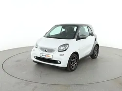 Weiß Gebraucht 2018 Smart ForTwo Coupé Basis Kleinwagen | 16.070 € (Fairer Preis)