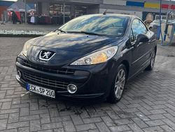 Schwarz Gebraucht 2008 Peugeot 207 CC Cabrio | 2.350 € (Fairer Preis)
