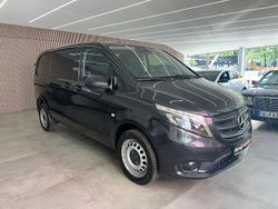 Grau Gebraucht 2019 Mercedes Vito Van / Kleinbus | 19.950 € (Superpreis)