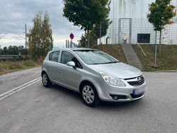Silber Gebraucht 2008 Opel Corsa Kleinwagen | 2.200 € (Etwas zu teuer)
