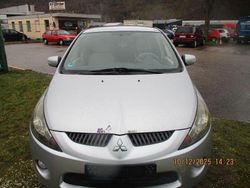 Silber Gebraucht 2005 Mitsubishi Grandis Intense Van / Kleinbus | 1.300 € (Guter Preis)