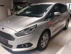 Polarsilber metallic Gebraucht 2018 Ford S-MAX Titanium Van / Kleinbus | 16.450 € (Guter Preis)