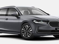 Grau Neu 2025 Skoda Superb Selection Kombi | 45.370 € (Etwas zu teuer)