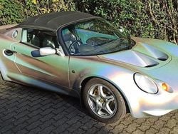 Silber Gebraucht 1999 Lotus Elise Cabrio | 16.800 €