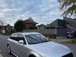 Silber Gebraucht 2010 Audi A4 S-Line Kombi | 5.000 € (Guter Preis)