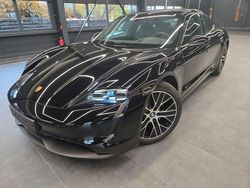 Schwarz Gebraucht 2024 Porsche Taycan Limousine | 79.611 € (Etwas zu teuer)