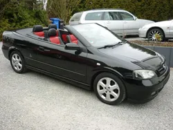 Schwarz metallic Gebraucht 2004 Opel Astra Cabriolet Cabrio | 4.500 €