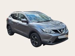 Grau Gebraucht 2015 Nissan Qashqai Tekna SUV | 8.199 € (Superpreis)