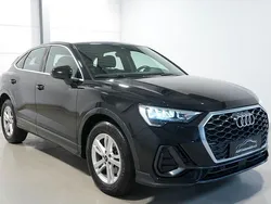 Mythosschwarz (metallic) Gebraucht 2021 Audi Q3 Sportback Sport SUV | 28.980 € (Guter Preis)