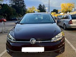 Andere farben Gebraucht 2017 VW Golf VII Comfortline Limousine | 12.500 € (Fairer Preis)