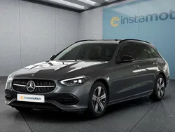 Grau Gebraucht 2023 Mercedes C220 Kombi | 45.699 € (Teuer)