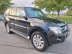 Schwarz Gebraucht 2009 Mitsubishi Pajero Instyle SUV | 15.499 € (Superpreis)