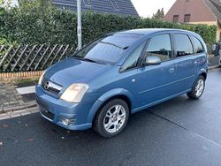 Blau Gebraucht 2008 Opel Meriva Van / Kleinbus | 2.650 € (Fairer Preis)