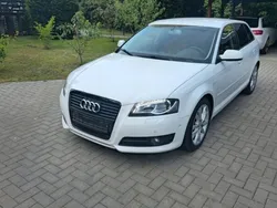 Weiß Gebraucht 2010 Audi A3 Sport Limousine | 9.400 € (Teuer)