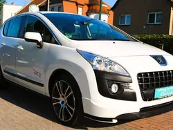 Lack weiss perlglänzend/metall Gebraucht 2013 Peugeot 3008 Active Kombi | 9.800 € (Etwas zu teuer)