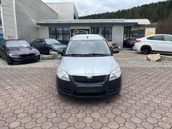 Brilliantsilber metallic Gebraucht 2009 Skoda Roomster Plus Edition Van / Kleinbus | 2.390 € (Fairer Preis)