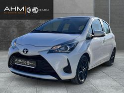 Weiss Gebraucht 2020 Toyota Yaris Comfort Limousine | 13.750 € (Etwas zu teuer)