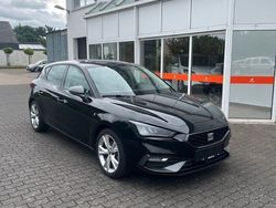 Schwarz Gebraucht 2023 Seat Leon FR Limousine | 20.600 € (Fairer Preis)
