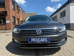 Grau Gebraucht 2018 VW Passat Highline Limousine | 15.995 € (Fairer Preis)