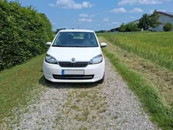 Weiß Gebraucht 2013 Skoda Citigo Active Kleinwagen | 2.500 €