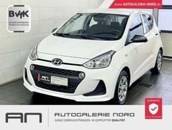 Weiß Gebraucht 2017 Hyundai i10 Passion Plus Kleinwagen | 7.900 € (Fairer Preis)