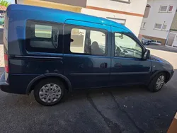 Blau Gebraucht 2007 Opel Combo Van / Kleinbus | 1.100 € (Guter Preis)