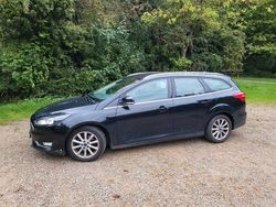 Schwarz Gebraucht 2015 Ford Focus Kombi | 6.100 € (Fairer Preis)