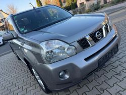 Grau Gebraucht 2008 Nissan X-Trail SUV | 7.990 € (Fairer Preis)