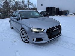 Silber Gebraucht 2017 Audi A3 Sport Limousine | 11.990 € (Etwas zu teuer)